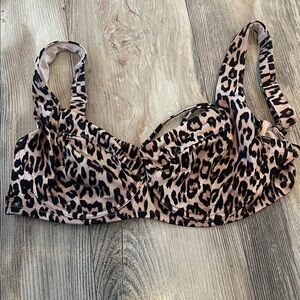 Leopard Print underwire bikini top